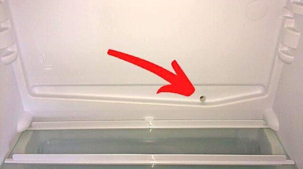 Hur fungerar vattenavledningssystemet i kylskåpet?